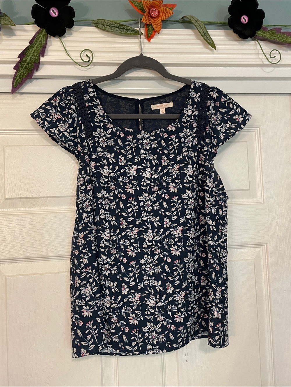 Skies Are Blue Navy Floral Cap-Sleeve Blouse with Pink & White Blossoms